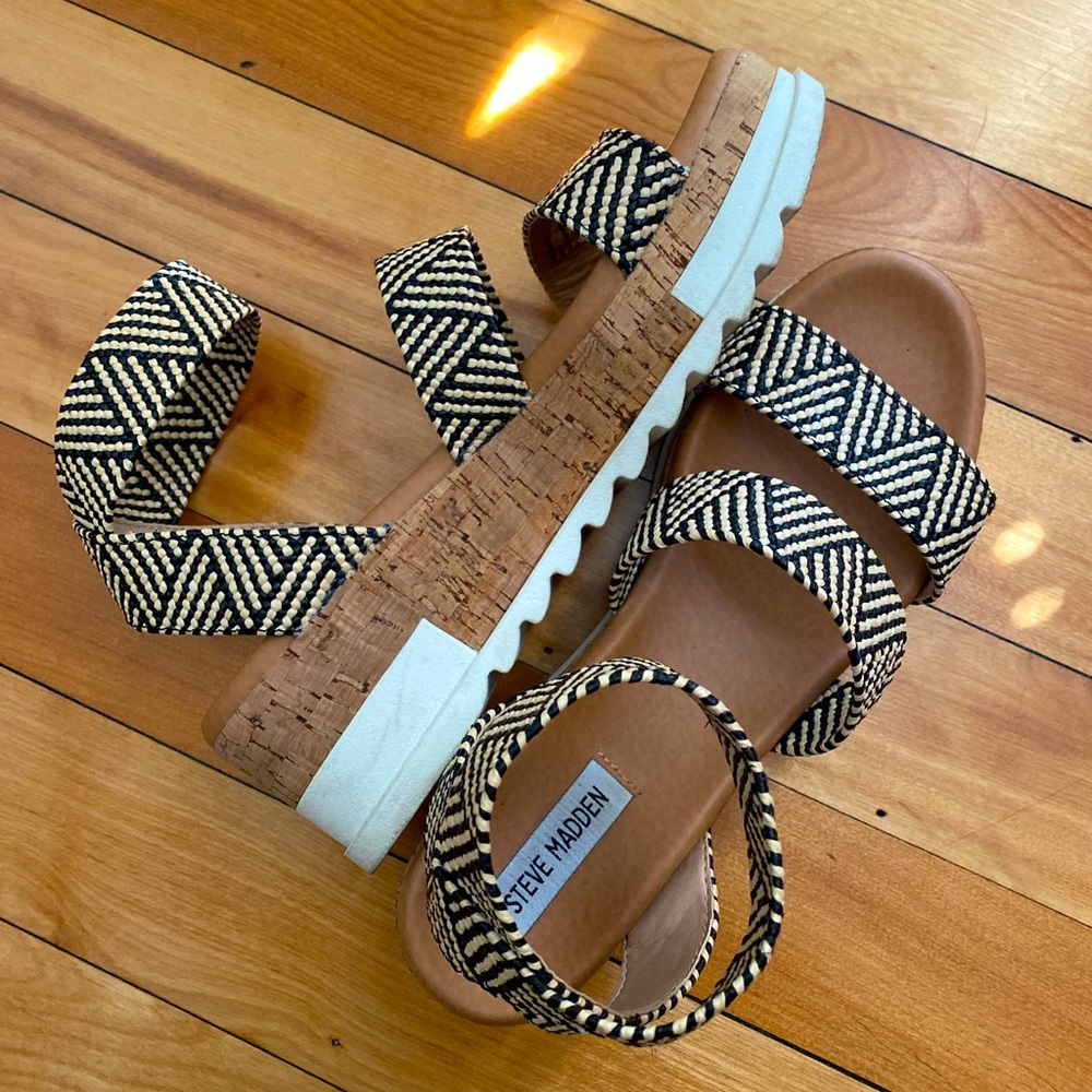 Steve Madden Platform Sandals